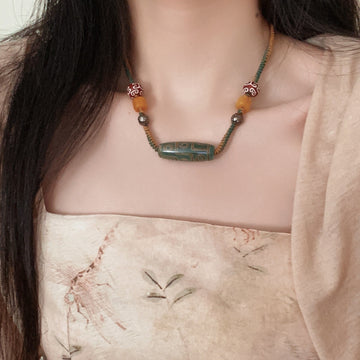 Dzi Bead Necklace (Green)