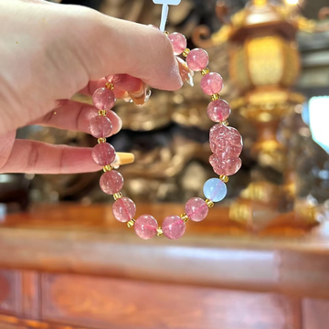 Fragrant Strawberry Crystal Pixiu
