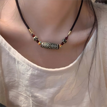 Six-eyed Dzi necklace